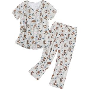 imageAmerican Trends Womens Pajama Sets Two Piece Sleep Shirt Short Sleeve Cartoon Print Pj Set Tops with Capri Pants SleepwearCoffee Cat